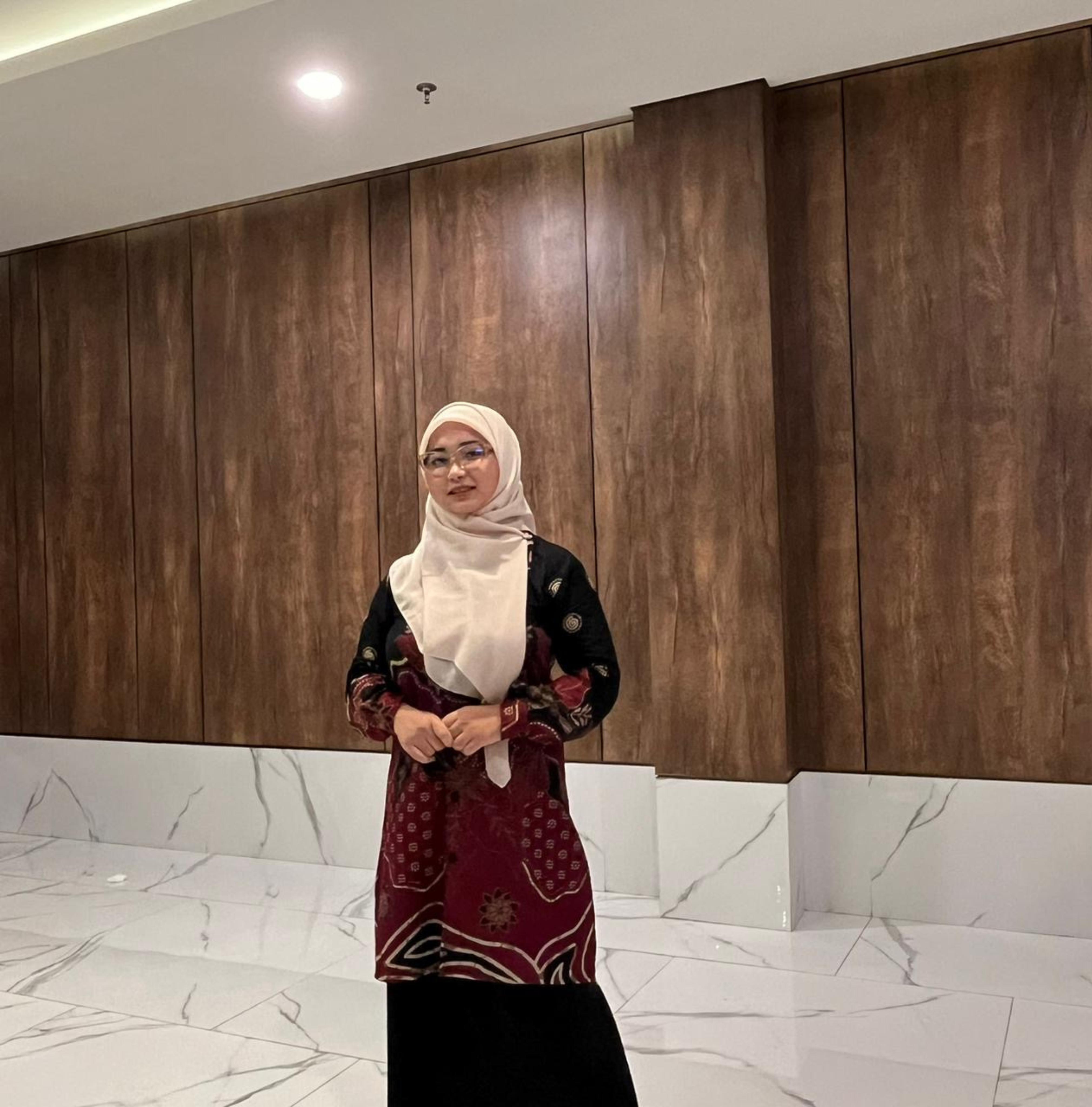 Miss Hilya